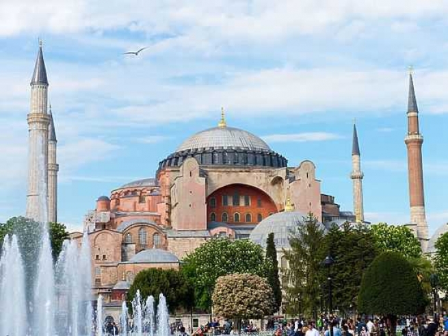 Печальная судьба христианских святынь в Турции