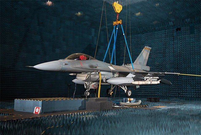 ВВС Греции получили первые 2 истребителя F-16 Viper