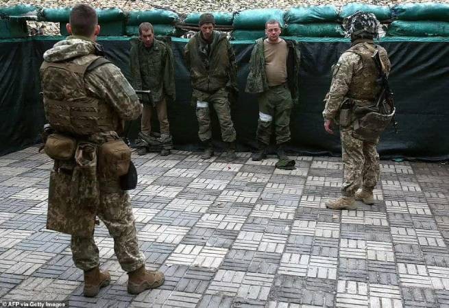 Cпециальный лагерь для российских военнопленных создан в Украине
