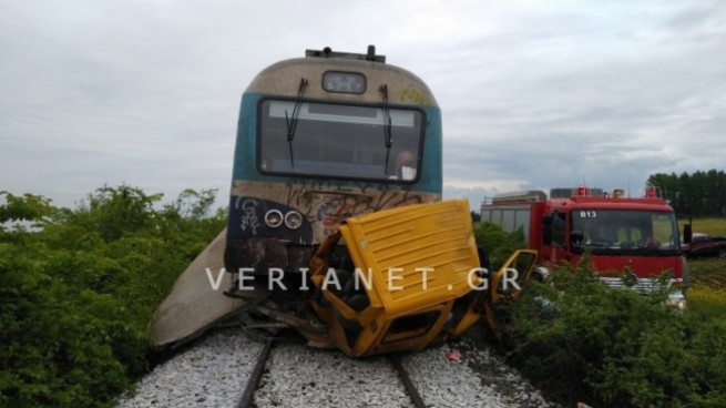 Греция: Два человека погибло в железнодорожной катастрофе возле Иматии
