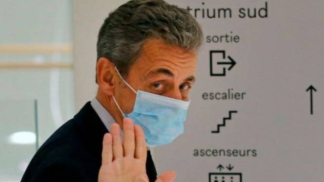 Франция: суд вынес вердикт в отношении экс-президента Николя Саркози — виновен