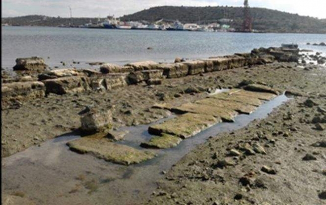 На острове Саламина археологи обнаружили древнегреческий морской порт