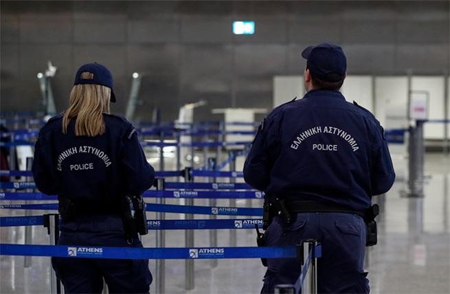 Албанский преступник, арестованный по ордеру в аэропорту, освобожден под залог через несколько часов