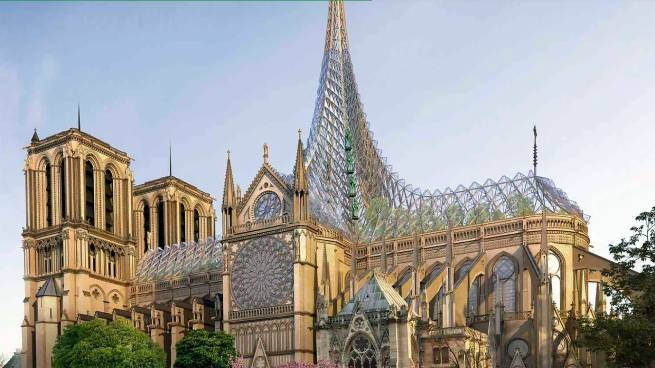 Проект реконструкции собора Нотр-Дам-де-Пари вызвал всеобщее возмущение
