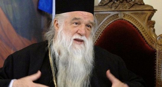 Греческий митрополит: Простые христиане сильнее верят в Бога, чем я, архиерей и монах!
