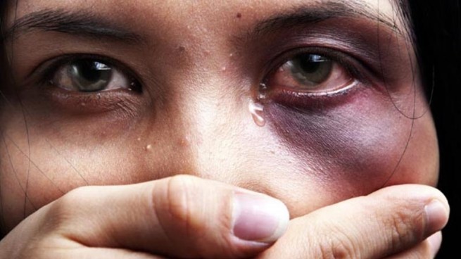 Греция: шокирующие данные о насилии с семье
