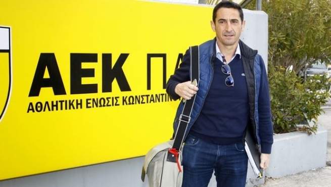 Тренерская чехарда в греческом футболе продолжается