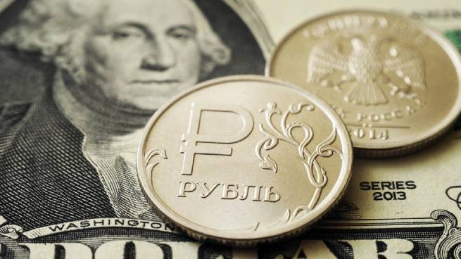 Россия: «Гудбай, доллар»?