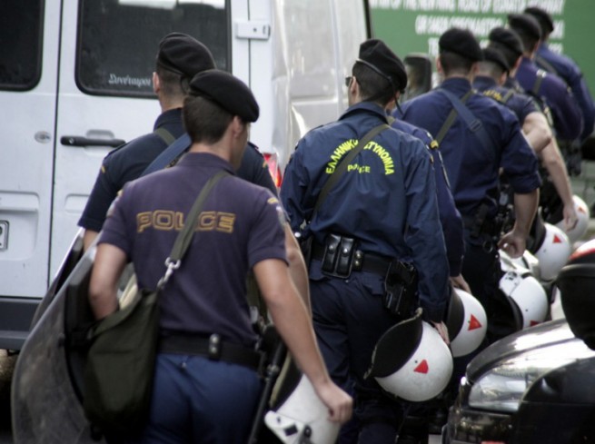 300 полицейских освобождены от охраны высокопоставленных лиц