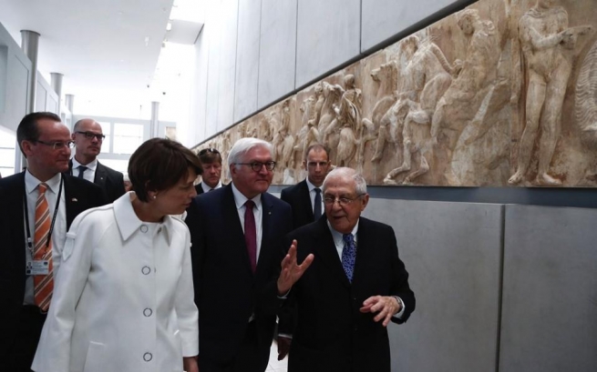 Президент Германии посещает Музей Акрополя