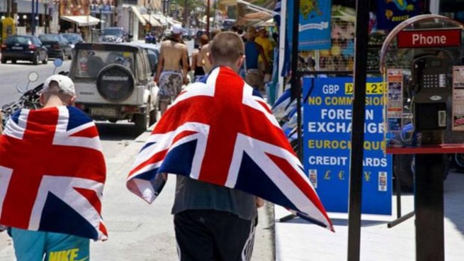 Guardian: британские туристы, вероятно, заразились на Закинфе
