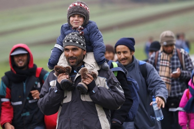 Греция отправляет первую партию беженцев в Люксембург
