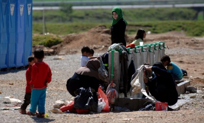 Spiegel: Брюссель сомневается в планах Афин для беженцев