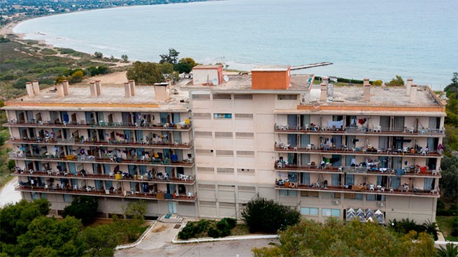 Отель в Краниди где размещается около 300 соискателей убежища