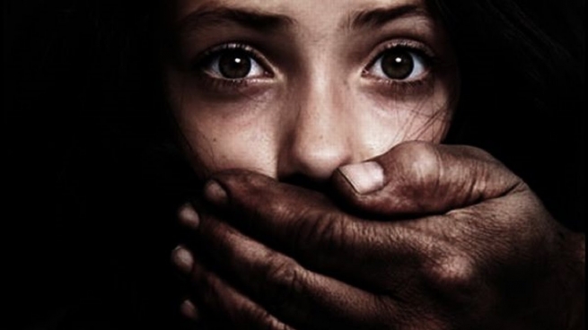 Ужас в Мениди: три года пакистанец удерживал в плену 12-летнюю девочку