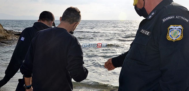 На Наксос море выбросило тело ребенка и рюкзак с едой