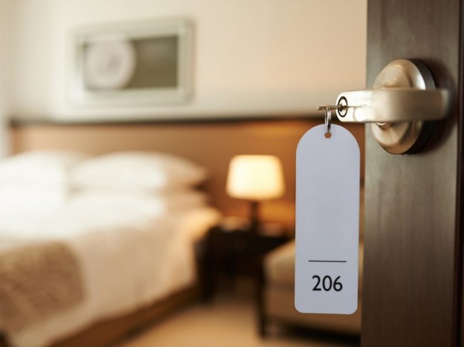 Отели – Airbnb: кто и сколько будет платить "зеленый налог"