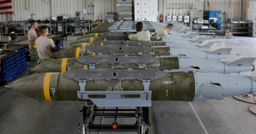 Греция готовится закупить у США «умные» бомбы