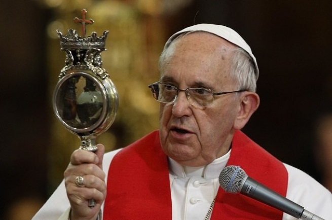 Чуда св. Януария не произошло: католики в ожидании катастрофы