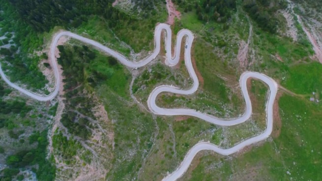 Самая высокогорная асфальтированная дорога в Греции
