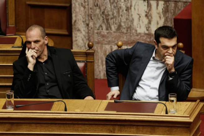 Популярность правительства Греции снижается из-за простоя в переговорах