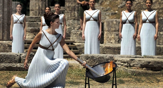 Олимпийский режим дня, ванна с медом и другие бьюти-привычки гречанок