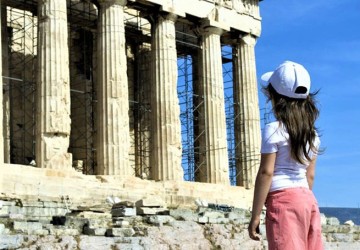 «Афинские маршруты»: бесплатные экскурсии от муниципалитета Афин в мае