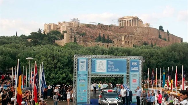 Движение в центре Афин будет перекрыто из-за ралли Акрополис и похорон Теодоракиса