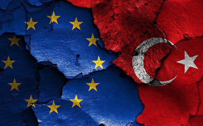 Европейская комиссия: Турция должна уважать суверенитет всех членов ЕС