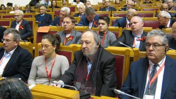 Депутаты - КПГ в парламенте Греции