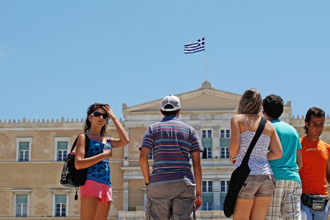 Евростат: Греки не путешествуют и сидят по домам