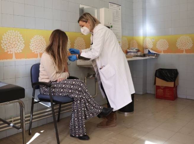 Коронавирус: обновленная информация о национальном плане иммунизации - в понедельник
