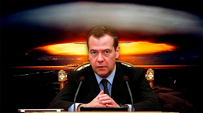 Д.Медведев назвал Ларису, Суду, Александруполи &quot;легитимными целями для сил России&quot;