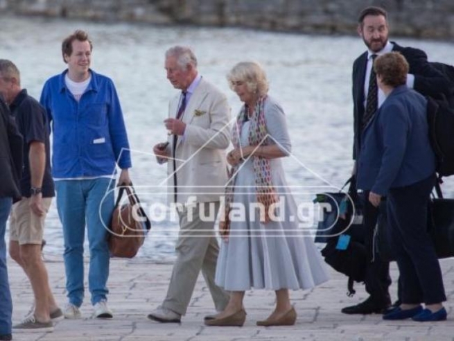 Принц Чарльз и Камила отдыхают на Корфу