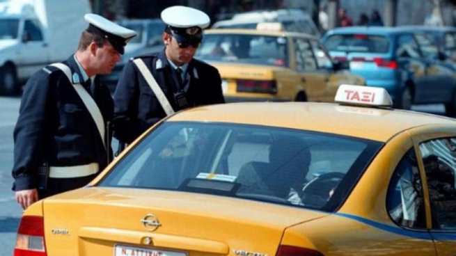 Что показали проверки водителей такси