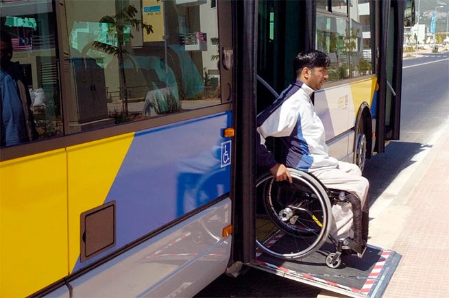 Общественный транспорт Греции может отказать в посадке инвалидам