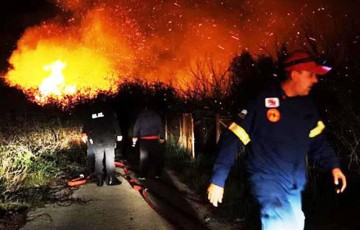 Лесной пожар в Арголиде:Эвакуация роскошного отеля Amanzoe