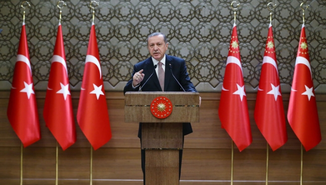 Эрдоган снова потребовал от ЕС безвизового режима для турок