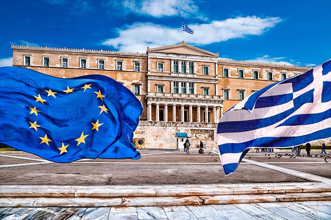 Греческие партии осуждают военную агрессию России
