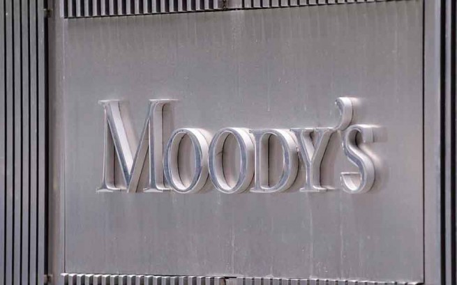 Moody&#039;s повышает рейтинг Греции на две ступени в связи с ускорением реформ