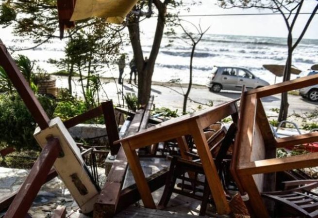 Торнадо на пляже Халкидики - пострадали четверо