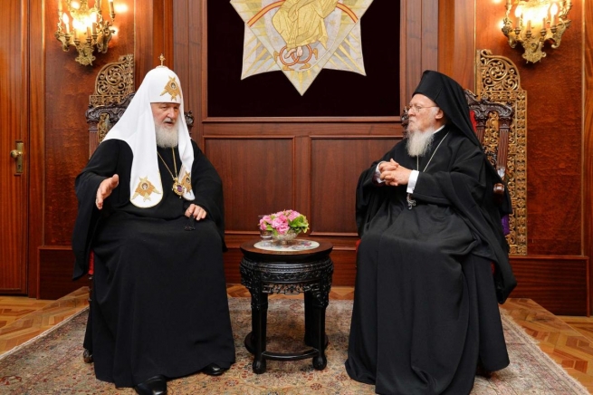 Вселенский Патриарх принял решение о намерении предоставить Украине автокефалию?