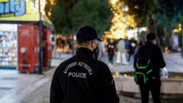 Крит: нападение на полицейского, он госпитализирован
