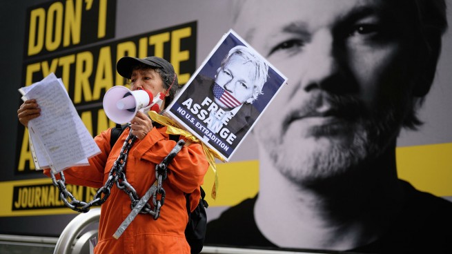 «Свободу Ассанжу!», - призывает эксперт ООН по вопросам пыток Нильс Мельцер