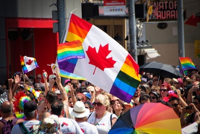 В Канаде принят закон, позволяющий изымать детей у родителей-противников ЛГБТ