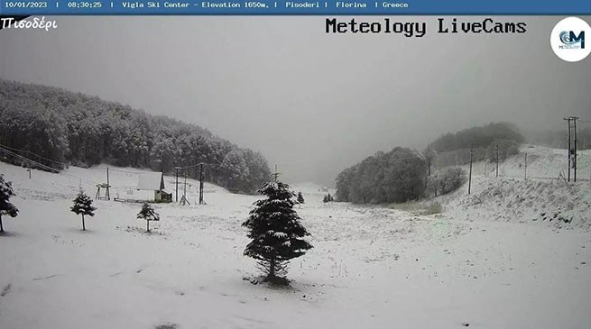 Первый снег выпал на горнолыжных курортах северной Греции (видео)