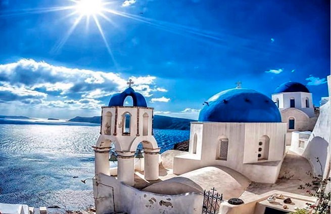 圣托里尼岛和雅典跻身 Instagram 上最受关注的前 50 名