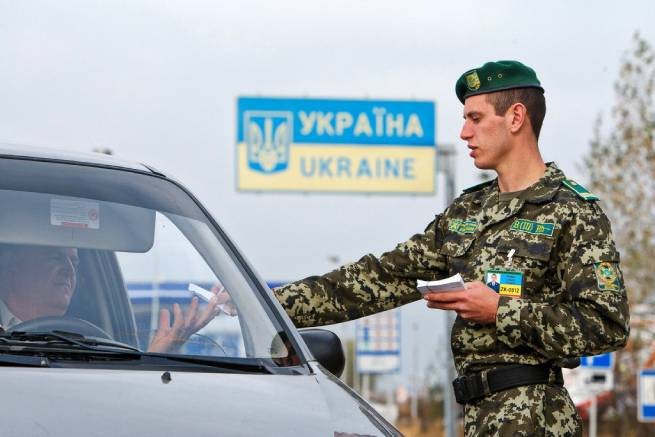 Летом заработает визовый режим между Украиной и Россией