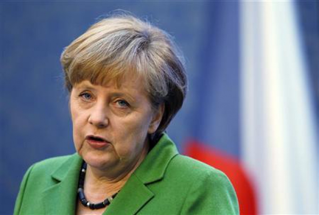 Меркель отвергла списание долга Греции