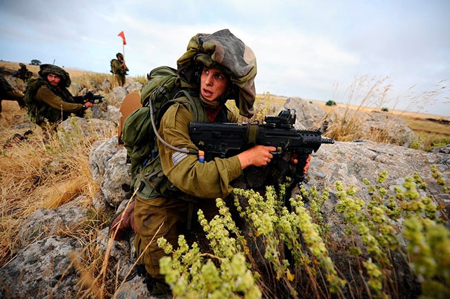 Срок ультиматума истек:Армия Израиля зашла в сектор Газа.